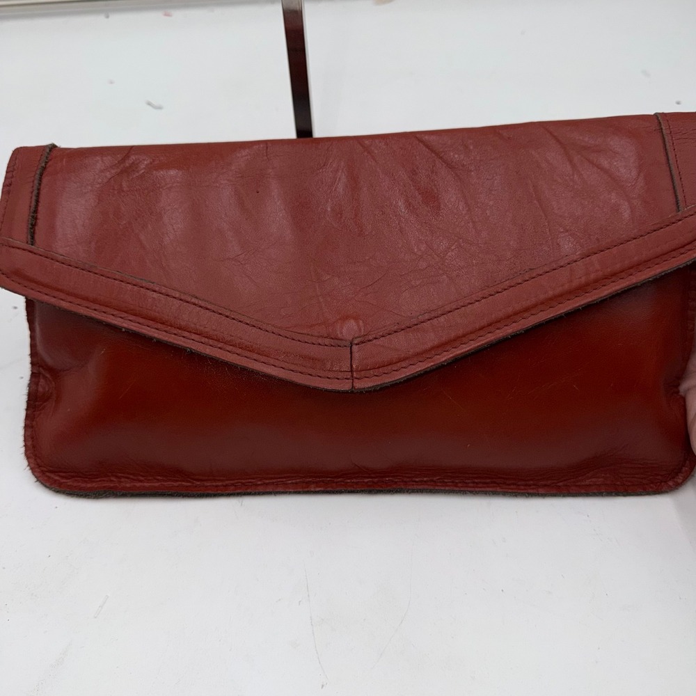Vintage Red Leather Envelope Clutch Bag Wristlet Made in Dominican Republic - Picture 2 of 13